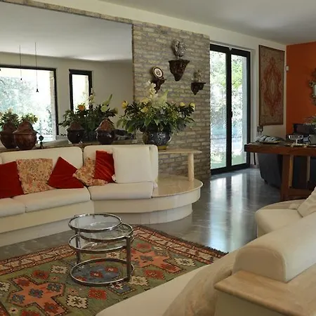 Casa Vidal فيلة Spoltore